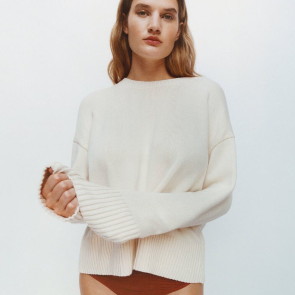 Everlane soft cotton square crew neck sweater - size S